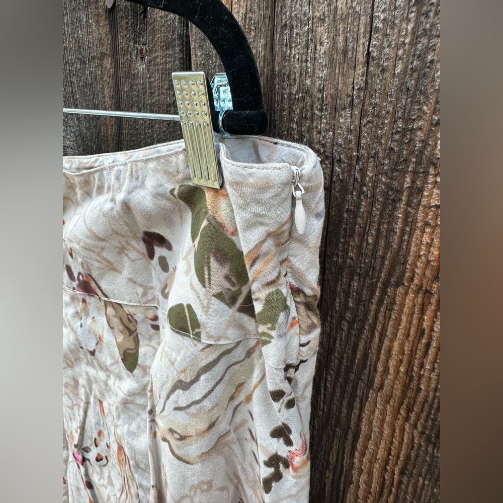 Coldwater Creek Tan/Cream Floral Skirt - Picture 5 of 6